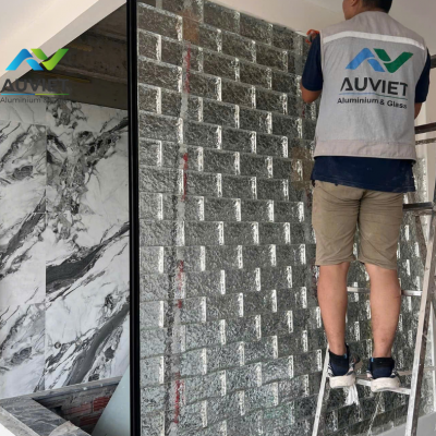 Tường gạch kính đặc Âu Việt AVG