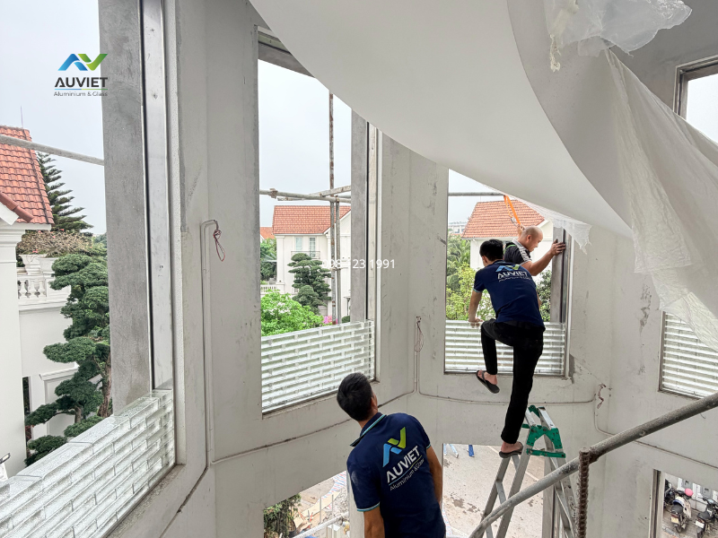 gạch kính vỏ cam 200x100x50